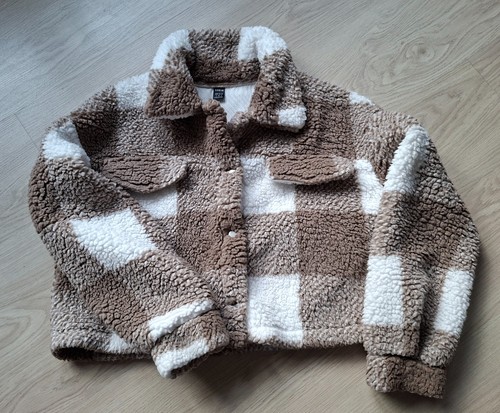 Flauschige übergangsjacke - flauschige,